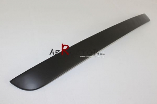 04-12 QUATTROPORTE WALD STYLE ROOF SPOILER