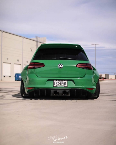 GOLF MK7 GTI 2D ROCKET BUNNY STYLE ROOF WING