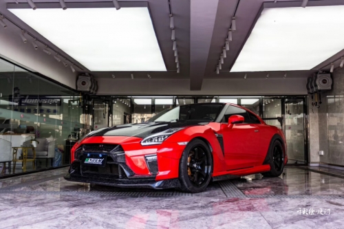 08- 17- R35 GTR VARIS '19Ver MAGNUM OPUS STYLE Bodykits(not inclu ship)