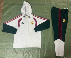 26-27 Real Madrid White Thailand Trench Coats Uniform With Hat-4927
