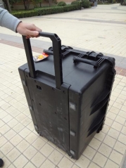 Alignsat delivered 1Meter Auto-tracking carbon fiber flyaway antenna to oversea customer.