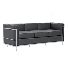 LC2 Sofa