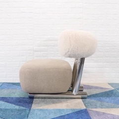 S545 Lounge Chair