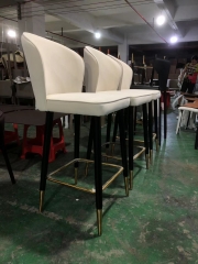 S673 Bar Chair