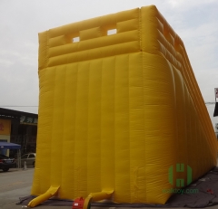 Inflatable ramp for zorb ball