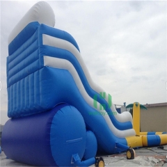 Inflatable Side with Pool