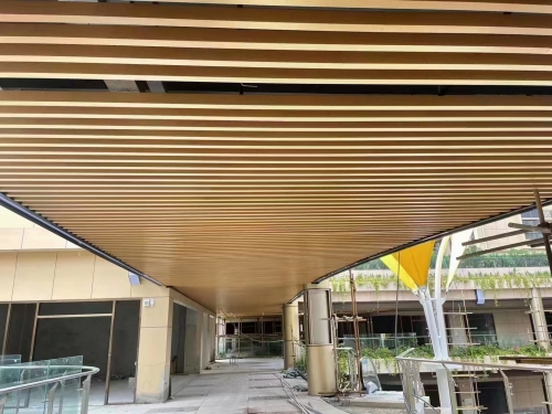 Aluminum Baffle Ceiling-Wooden Grain