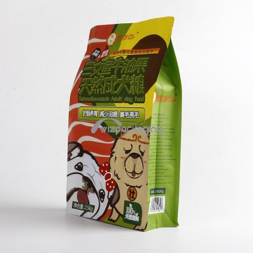 Flat Bottom Pouches with Zipper for Pet Food Packaging