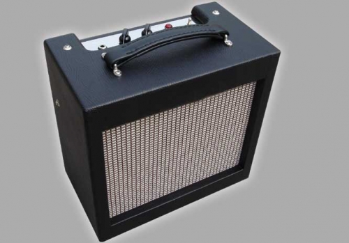 Hand Wired All Tube Guitar Amplifier 5 Watt