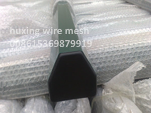 Welded V Mesh Fence Panel Industrial Security Fencing D Shape Post