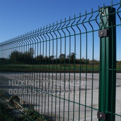 Galvanized and PVC Painting Coated Triangle Bending Boundary Wall Security Metal Wire Mesh Fence