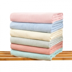 R012 100% Organic Cotton Quilt Baby Swaddle Waffle Blanket