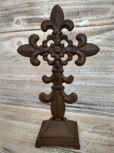 Cast Iron Standing Tabletop Cross JC5-15055