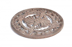 CAST IRON TRIVET