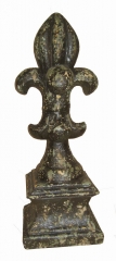 Garden Decorative Fleur-De-Lis Statue