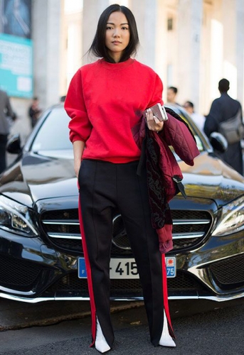 women red Sweatshirt