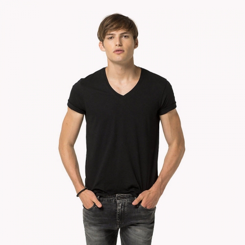 Men's  Classic embroidery V-neck T-shirt