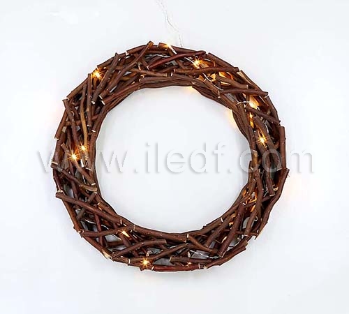 LED 50CM Wooden Wreath For Christmas With Warm LEDS