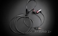 D03 Metal bass-ear headphone