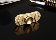 Super popular Many stypes copper Fingertip gyroscope