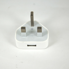Apple iPhone,iPod UK Version Wall Power Charger