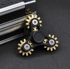 Fist of the nine teeth linkage fingertips Spinner