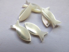 high quality 50pcs 10x16mm natural shell gemstone mother of pearl cute fish crystal white assortment