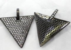 12pcs 30mm CZ Micro Pave Diamond Cubic Zirconia triangle beads Healing Hand sharp spikes triangle