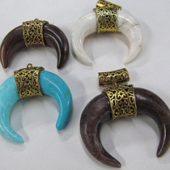 Handmade Turquoise Peandant Double BONE Horn Pendant Tusk Bold Large Tibetan Tribal Bohemian Boho brown white Charm Pendant 2set