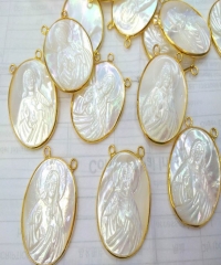 AA+  Genuine  Pearl Shell jewelry Oval Gold Plated Palm shell gem pendant Virgin Mary Jess  cross focal beads 1PCS