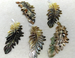 6pcs Natural Mother of Pearl Tropical Monstera Leaf Pendants Hand Carved Black Shell Leaf Beads focal 40mm high quality