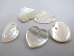 20pcs heart shell pearl shell beads ,pendant,earrings DIY 20-30mm