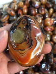 Natural Banded Agate from Madagascar - Banded onyx  Palm Stone - Healing Crystals and Healing Stones 30-80MM(3")