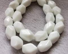 20pcs Faceted nuggets Natural Jade  stone 15-20mm barrel white opal Loose bead 16inch