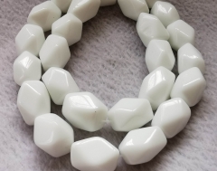 Faceted nuggets Natural Jade  stone 8-20mm barrel white opal Loose bead 16inch