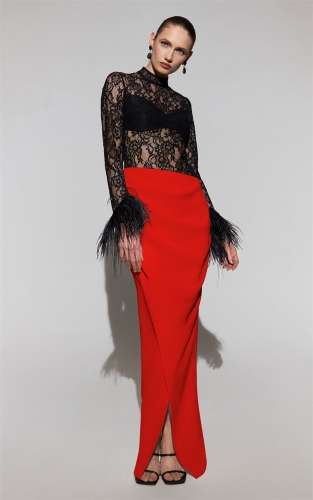 2023 black and red lace color matching cuff feather pleated high slit dress