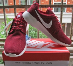 Running shoes Nike Roshe Run wine red size EU36-45