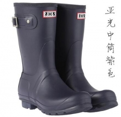 Rain boots Hunter middle top matte violet size EU35-42