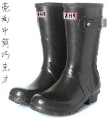 Rain boots Hunter middle top glossy coffee size EU35-42