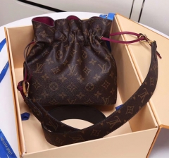 LV POCHE NOE lucky bag drawstring bag M43445