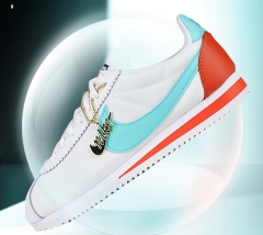 Nike Cortez '72 LEATHER 905614-104 size EU35-39