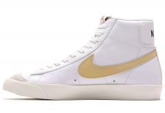 Nike Blazer Mid '77 CZ1055-109 EU36-44