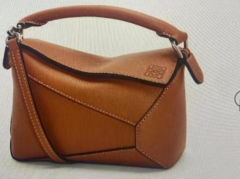 Loewe puzzle24 leather  women  small shoulder bag