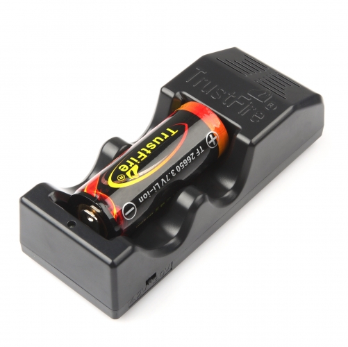 TrustFire TR-005 Rechargeable Li-ion Battery Fast Charger