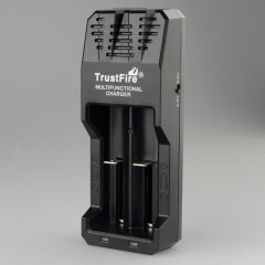 TrustFire TR-015 Multifunctional Lithium Intelligent Battery Charger