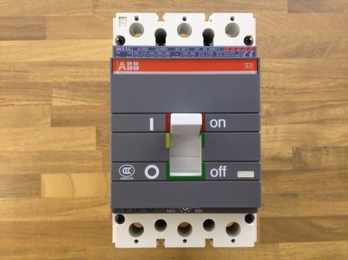 S3L250 SACE ABB circuit breaker 3P250A air switch new genuine S3N