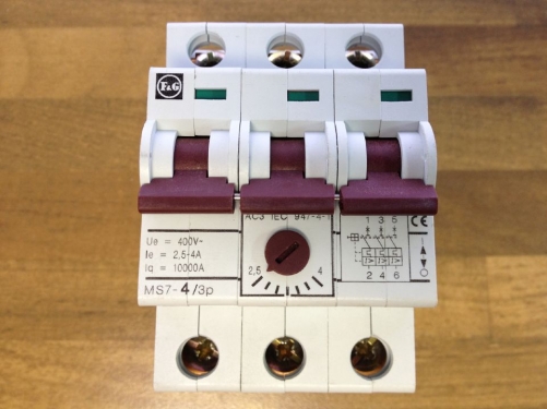 Moeller MS7-4 3P Germany MOELLER motor protection switch 2.5-4A miniature circuit breaker