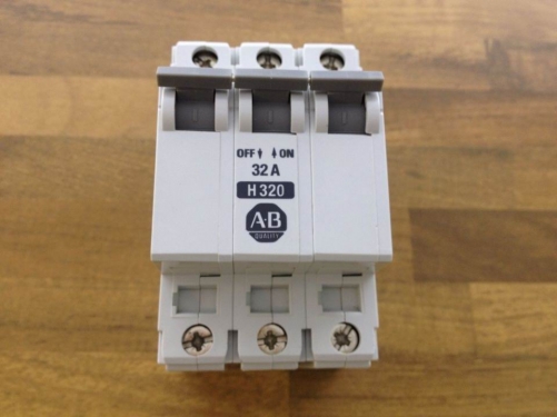 American Allen-Bradley Rockwell H320 AB imported 3P32A air switch