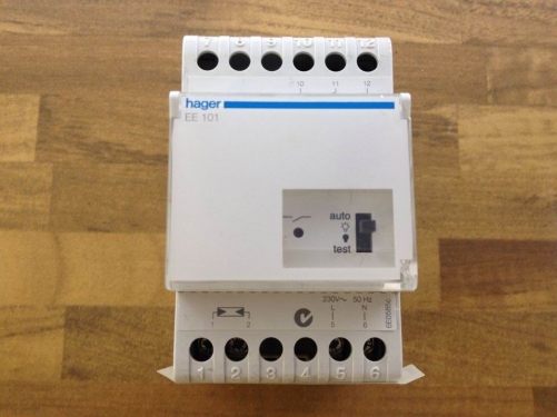 Hager EE101 photosensitive control switch