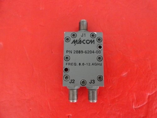 2089-6204-00 8-12.4GHz M/A-COM RF microwave sub two power divider SMA